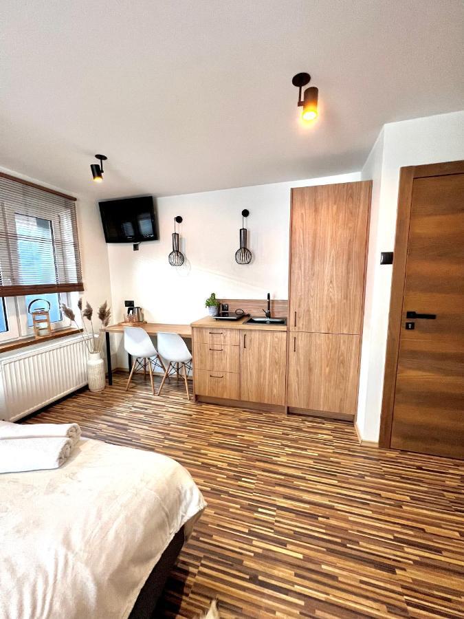 "Ku Sloncu" -Pokoje& Apartamenty - Jastrzębia Góra Exterior foto