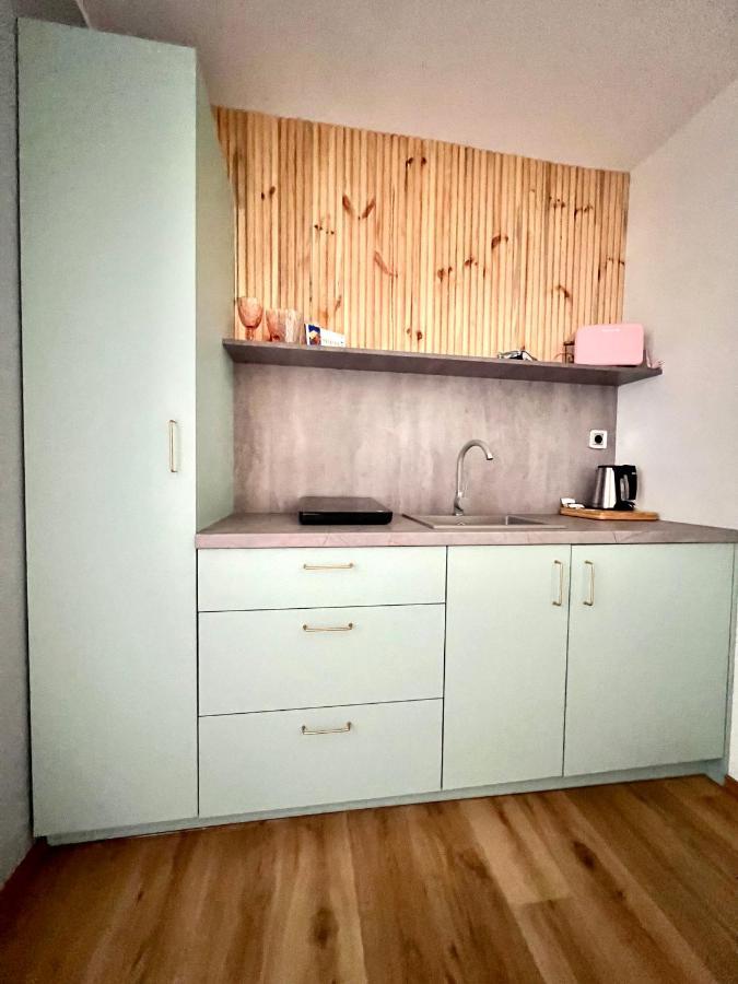 "Ku Sloncu" -Pokoje& Apartamenty - Jastrzębia Góra Exterior foto
